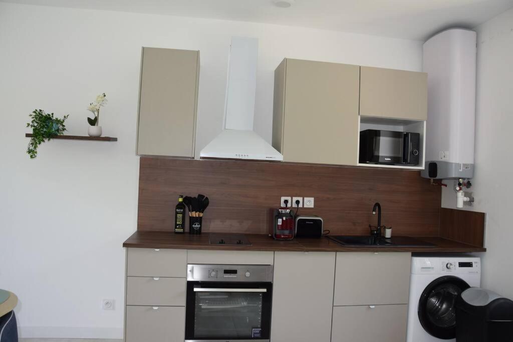 Апартаменти Elegant T2 A Bron, Tramway A 2Min, Box Parking, 4Personnes Екстер'єр фото